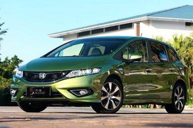 新概念轎車(chē)JADE（杰德）給您講訴倒車(chē)那點(diǎn)事兒！