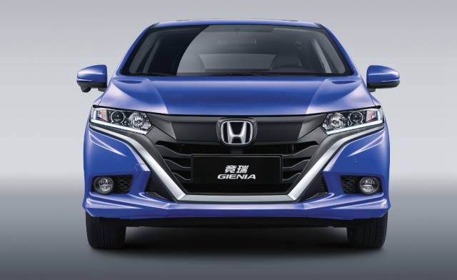 講道理，選個(gè)靠譜的掀背車(chē)還是首選競(jìng)?cè)穑℅IENIA）